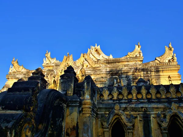 Hlavní Klášterní Struktura Maha Aungmye Bonzan Menu Brick Monastry Modrou — Stock fotografie