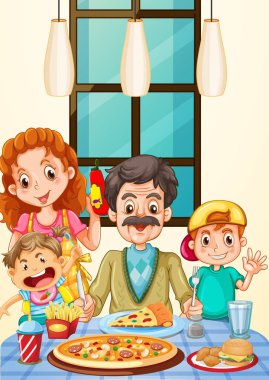 Aile akşam yemeği için pizza sahip