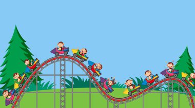 Parkta hız trenine binen mutlu maymunlarla dolu sahne