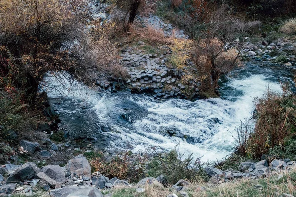 Garni Gorge bazalt sütunlar. Ermenistan. — Stok fotoğraf