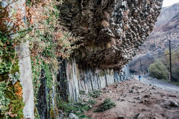 Basalt kolommen in Garni Gorge. Armenië. Stockafbeelding