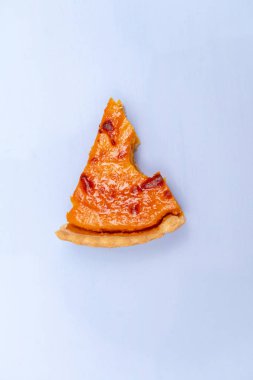 Balkabağı turtası mesaj için izole edilmiş, Şükran Günü kartpostal şablonu