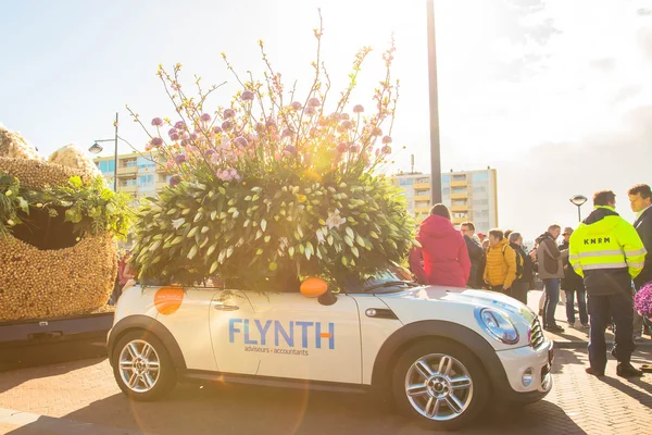 Défilé de fleurs Bloemencorso — Photo