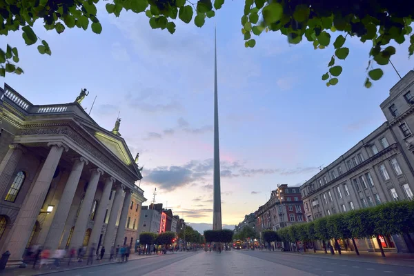 Spire célèbre monument à Dublin — Photo