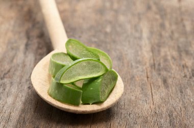 Aloe Vera Tahta Masada Kaşık Dilimler