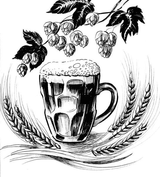 Bierkrug Und Hopfenpflanze Tusche Schwarz Weiß Zeichnung — Stockfoto