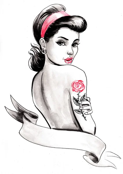 Hezká Žena Tetováním Růže Rameni Inkoust Akvarel Ilustrace — Stock fotografie