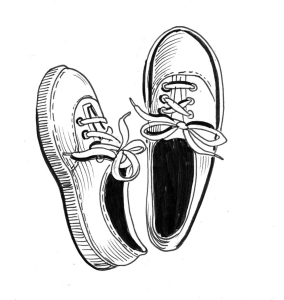 Bir Çift Spor Ayakkabı Mürekkep Siyah Beyaz Çizim — Stok fotoğraf