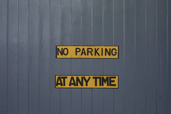 "No parking at any time" inscription — Stock Photo, Image