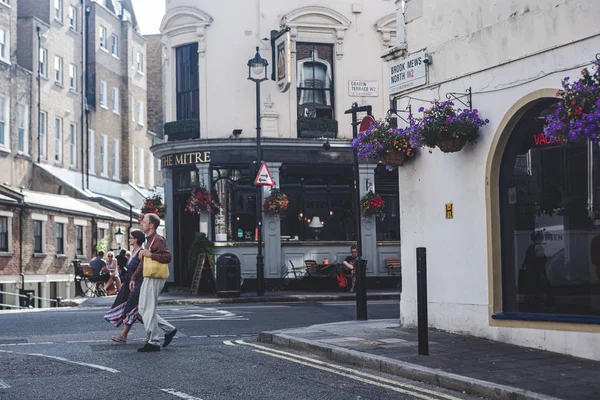 Mitre Lancaster Gate Pub a Craven Terrace-on, London — Stock Fotó