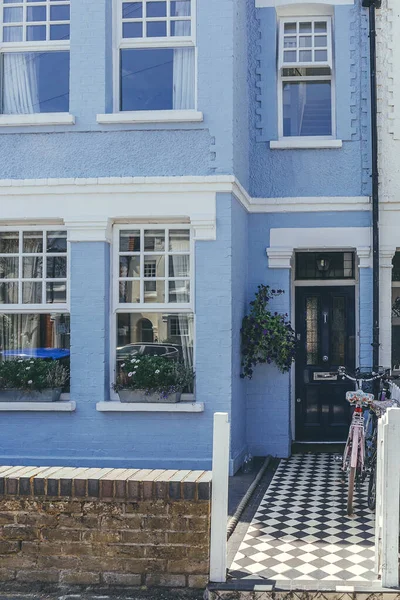 Pastellfarbene Reihenhäuser Der White Hart Lane Barnes Terrassenhaus Ist Eine — Stockfoto