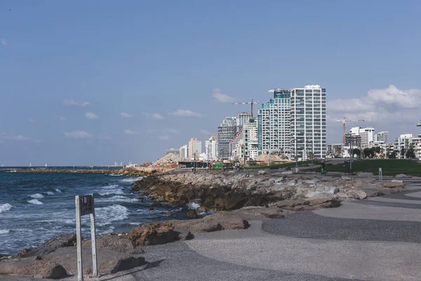 Τελ Αβίβ Προκυμαία Όπως Φαίνεται Από Beach Garden Στην Οδό — Φωτογραφία Αρχείου