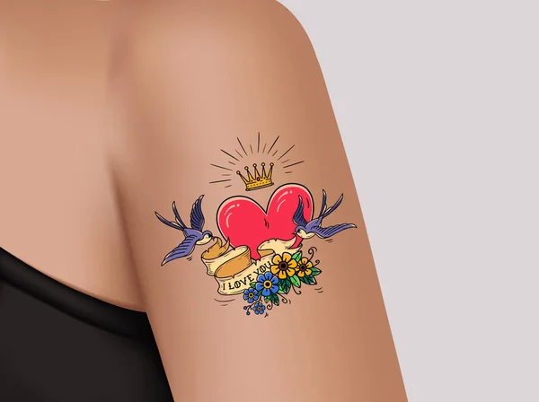 Tetoválás a vállán. Rózsaszín szív és korona. Két menet közben fecskék, és tartsa lenyomva a virágokkal díszített szalaggal. Sablon banner — Stock Vector