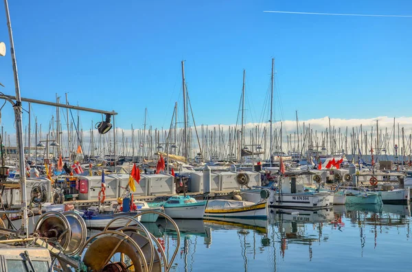 Hundreds of Sailboats moored in Port Le Vieux -  Cannes, France — Stock Photo, Image