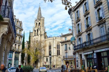 St. Peter Kilise - Avignon Fransa