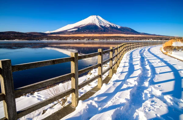 Mt.Fuji a tó Inoval, Yamanashi, Japán — Stock Fotó