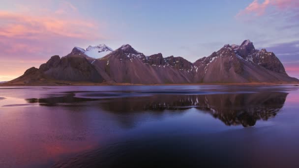 Vestrahorn Mountain Sunset Stokksnes Islândia — Vídeo de Stock