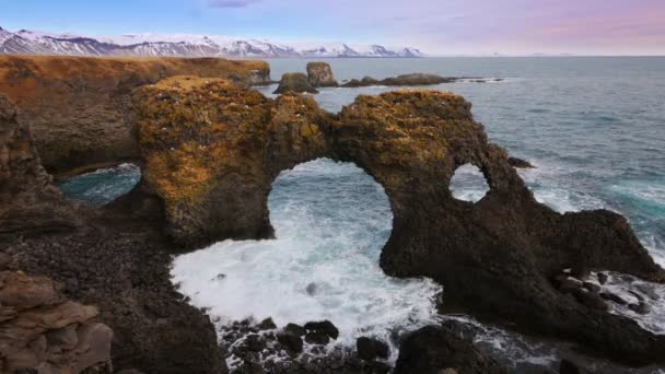 Přírodní Skalní Brána Arnarstapi Snafellsnes Poloostrov Island — Stock video