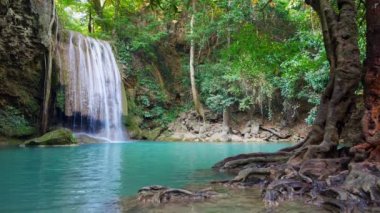 Erawan Şelalesi, Erawan Milli Parkı, Kanchanaburi, Tayland