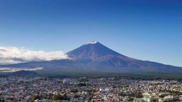 4K日本富士山秋天的云朵掠过时间 — 图库视频影像