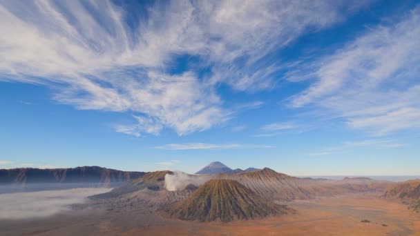 Zoom Timelapse Bromo Volcano Восточная Ява Индонезия — стоковое видео