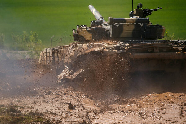 Training on the tank T72  military machine