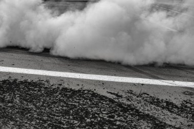 Hızlı parça drift yarış