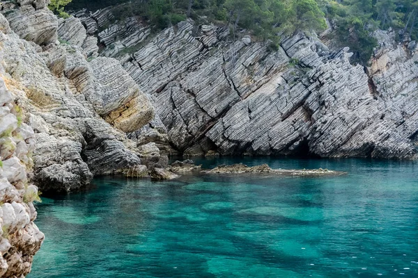 黑山Petrovac度假胜地的海景 — 图库照片