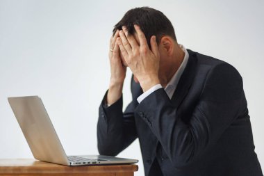 İş adamı ve Bitcoin finans