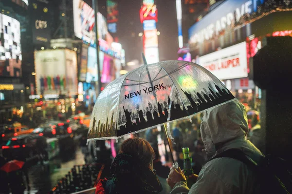 New York Times Square Lidé Deštníky — Stock fotografie