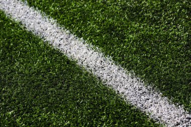 Boş futbol sahası ve gol krizi