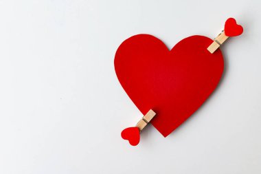 Sevgililer Günü kalp kompozisyonu