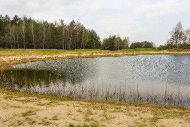 Golf sahası yaz panorama ve altyapı