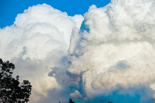 Abstrakt kumulus moln himmel — Stockfoto