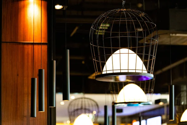 Restaurante un interior y la iluminación — Foto de Stock