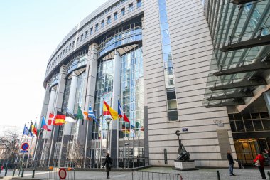 Avrupa Parlamentosu, Brüksel, Belçika dışındaki AB Bayrakları - 02 Mar 2011
