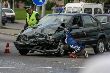 Trafik kazası yol arızası