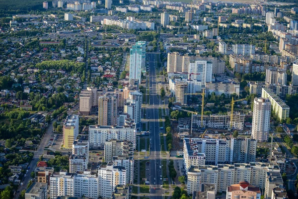 Minsker Stadtpanorama mit Ballon. Minsk. Weißrussland. - 18.07.2020 — Stockfoto