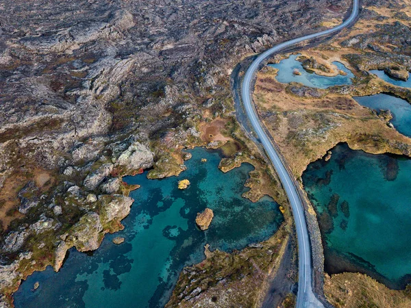 Islandzka Fotografia Lotnicza Zdobyta Przez Drona Piękny Krajobraz Jeziorze Myvatn — Zdjęcie stockowe