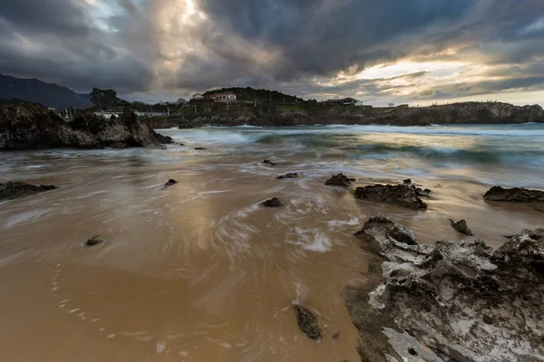 Praia de Toro em Llanes — Fotografia de Stock