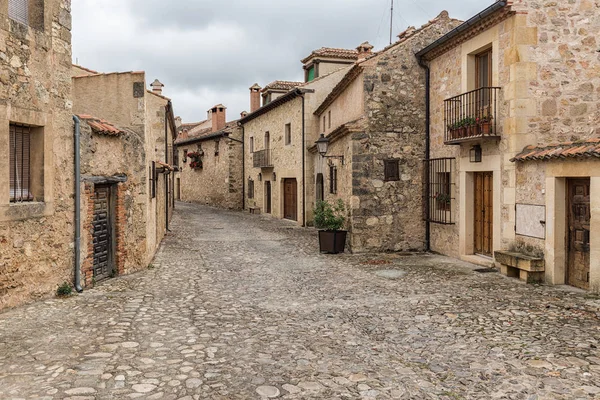 Pedraza Segovia