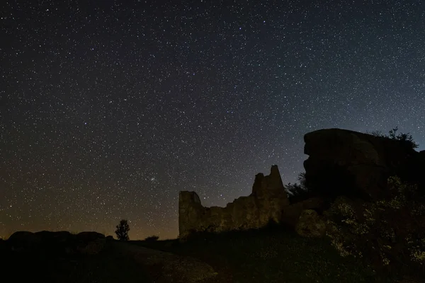 Fotografía Nocturna Con Ruinas Área Natural Barruecos Extremadura España — Foto de Stock