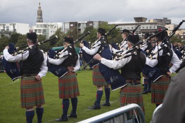 2016 Dünya Boru Grubu Şampiyonası 'nda Oban Boru Grubu. Şampiyonalar 12 ve 13 Ağustos tarihlerinde Glasgow Green Scotland 'da gerçekleşti..