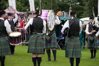 2016 Dünya Boru Grubu Şampiyonası sırasında Torphichen & Bathgate Boru Grubu. Şampiyonalar 12 ve 13 Ağustos tarihlerinde Glasgow Green Scotland 'da gerçekleşti..
