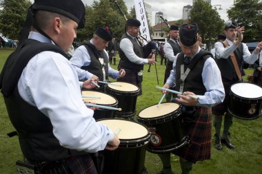 2016 Dünya Boru ve Davullar Şampiyonası 'nda Askeri Öğrenci Gücü Boruları ve Davulları. Şampiyonalar 12 ve 13 Ağustos tarihlerinde Glasgow Green Scotland 'da gerçekleşti..