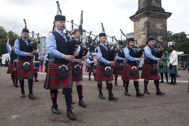 2016 Dünya Boru Grubu Şampiyonası 'nda Augharan Boru Grubu. Şampiyonalar 12 ve 13 Ağustos tarihlerinde Glasgow Green Scotland 'da gerçekleşti..