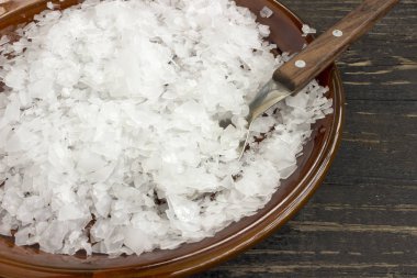 Magnezyum Klorür flakes bir daire içinde