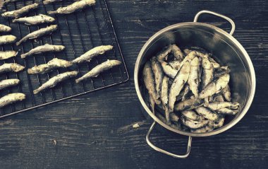 Sadece hazır sardalya