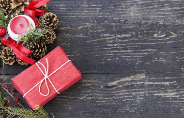 Noel hediyesi kutusu