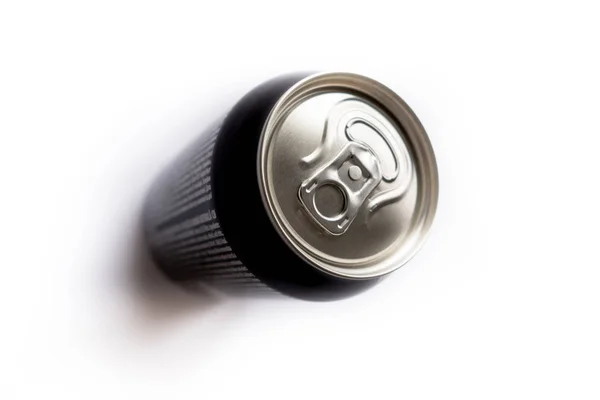 Gümüş içki üst üzerinde izole beyaz arka plan olabilir